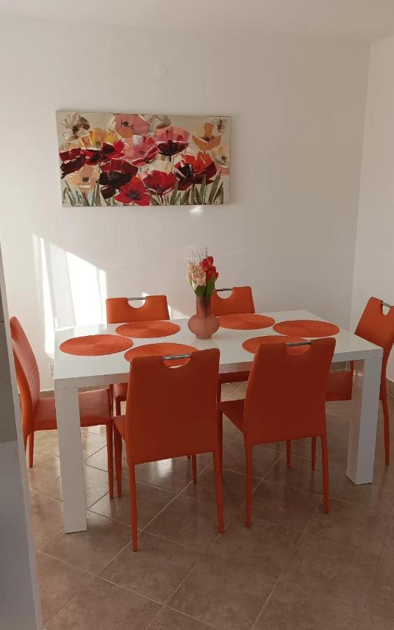 Family Apartments Tomy Punat Exterior foto