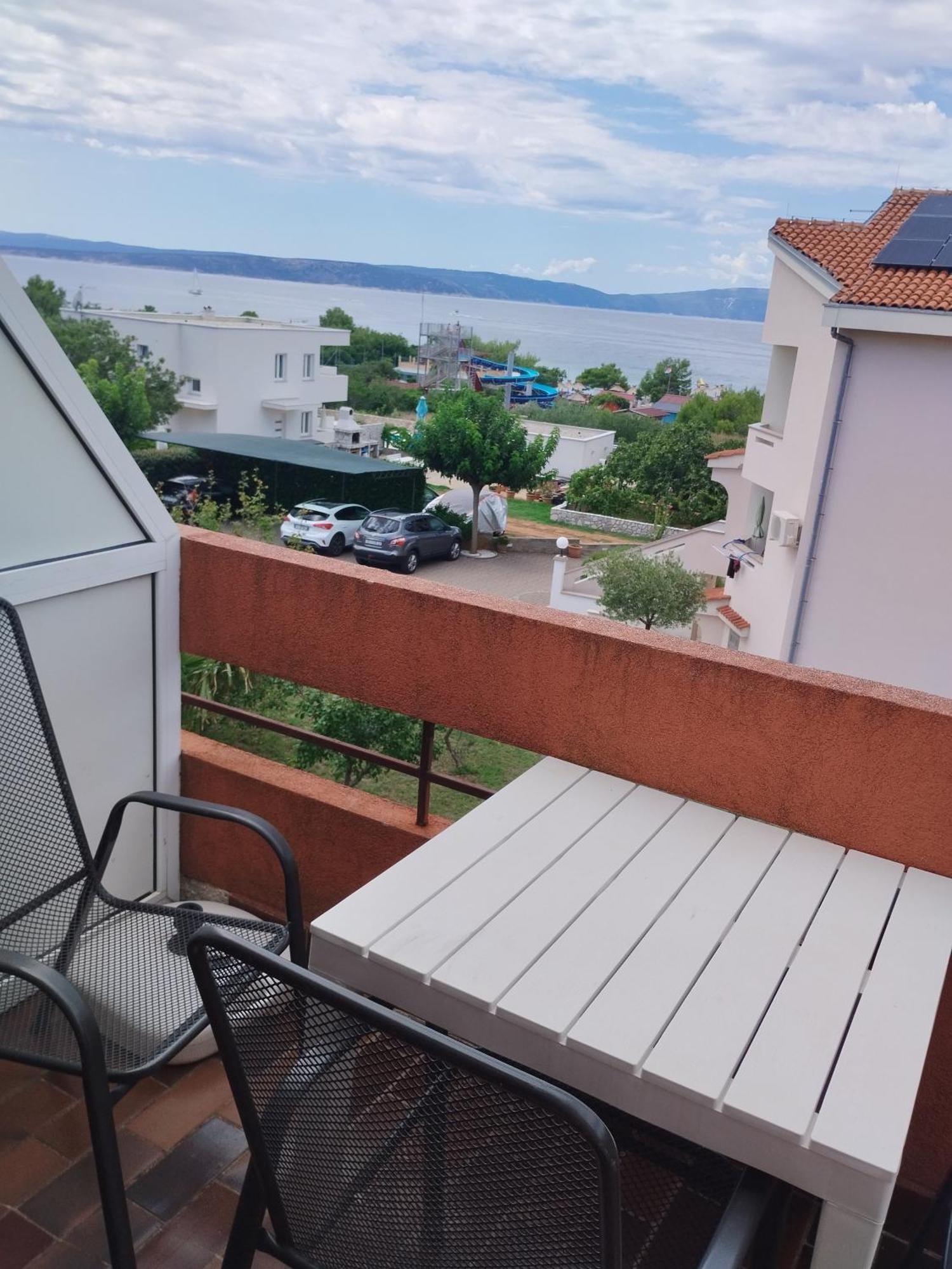Family Apartments Tomy Punat Exterior foto